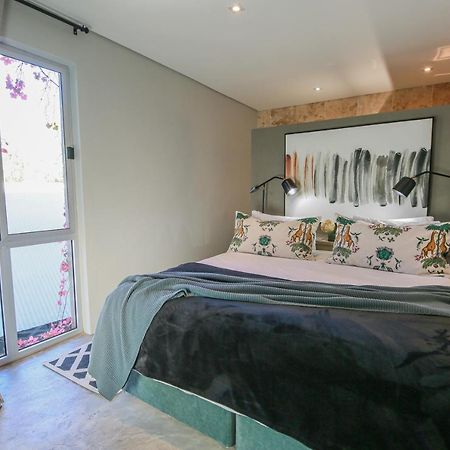 Suite 9 The Village Windhoek Exteriör bild