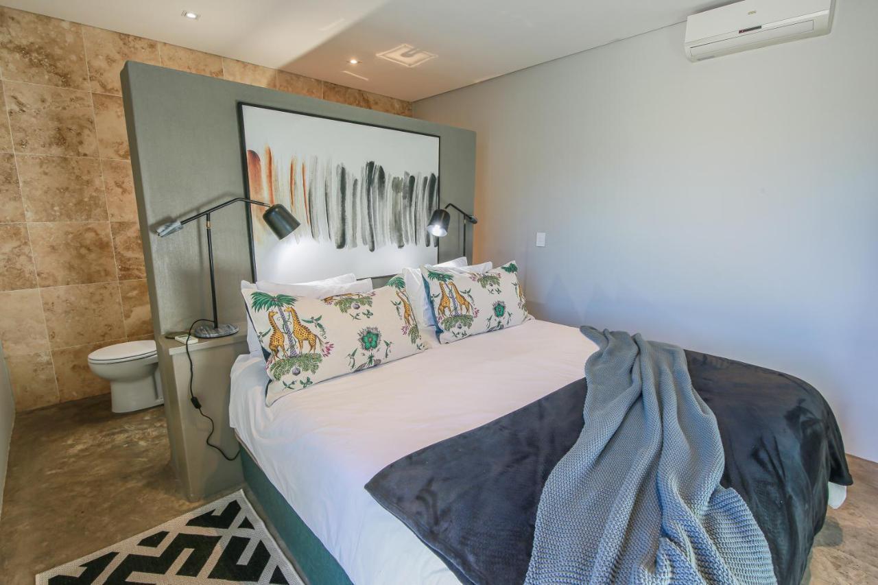 Suite 9 The Village Windhoek Exteriör bild